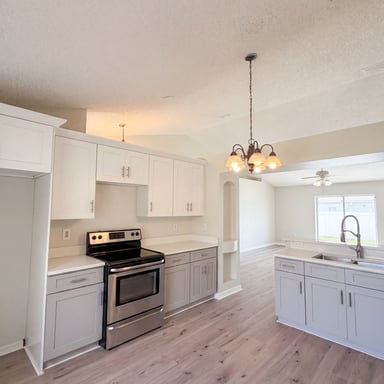 Property photo 2 of 714 Dromedary Dr