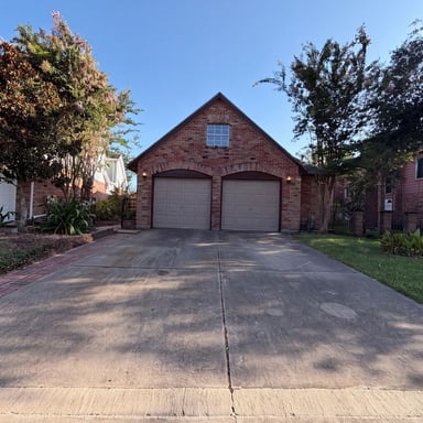 Property photo 1 of 11823 Meadowchase Dr