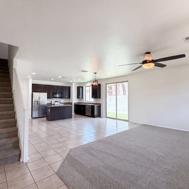 Property photo 3 of 7730 W Giles Rd