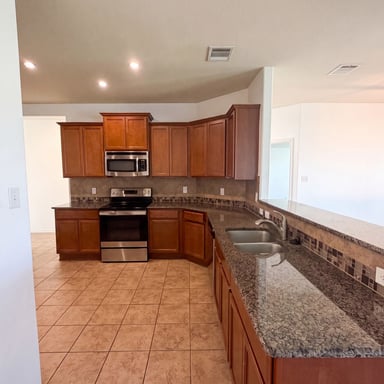 Property photo 2 of 9301 Cricket Dr