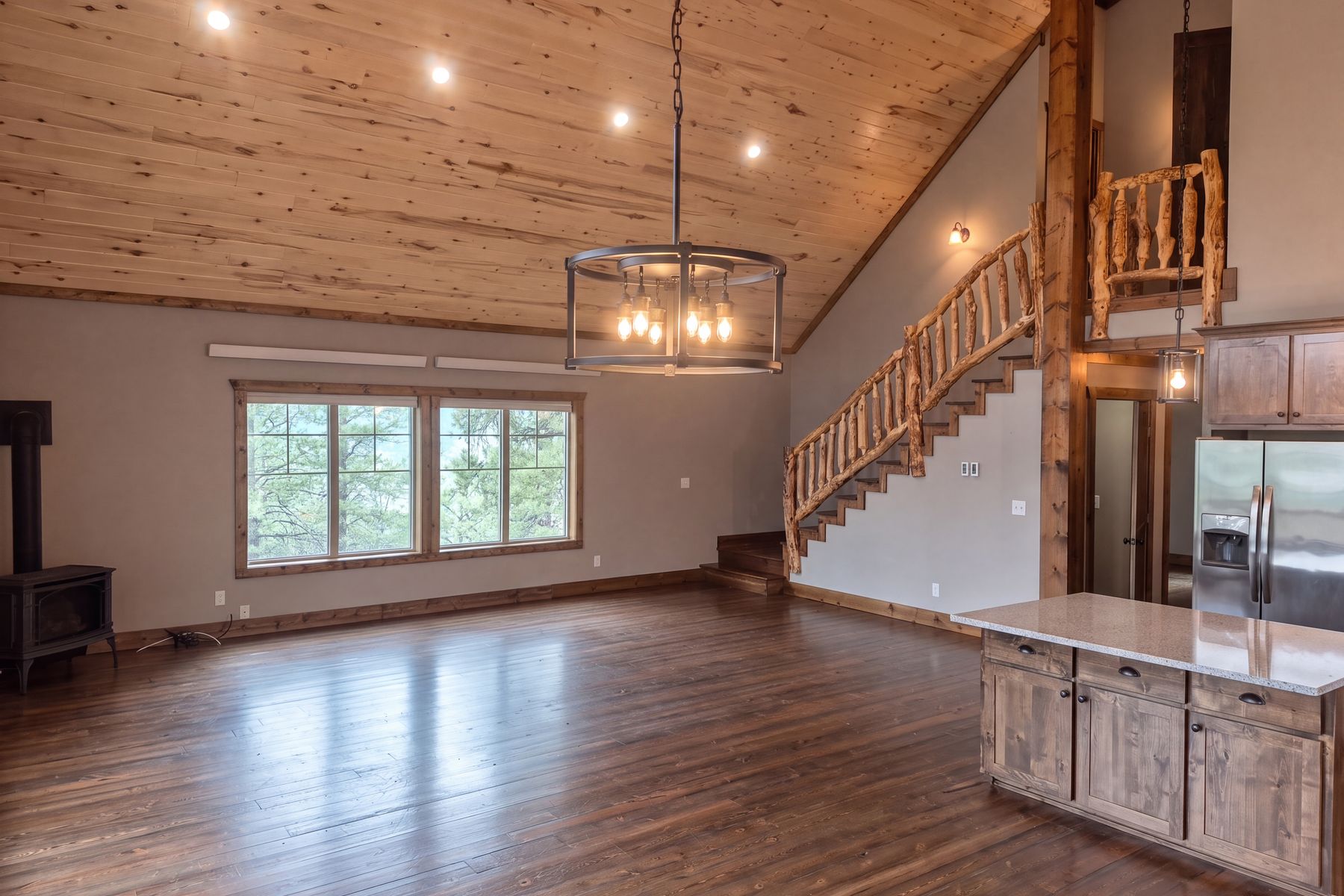 Property photo 3 of 113 Blackberry Ct