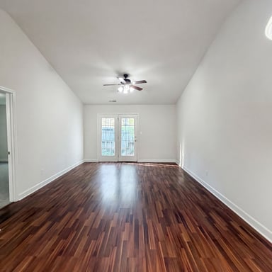 Property photo 3 of 3088 Trimble Cir NW