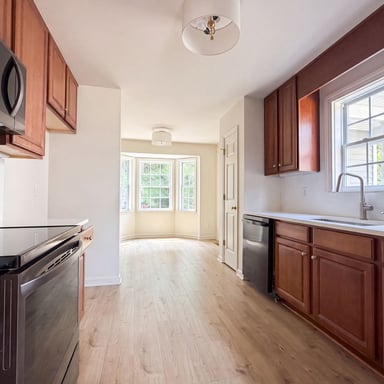 Property photo 2 of 105 Gentle Rio Ct