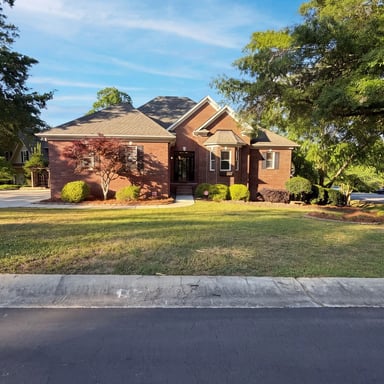Property photo 1 of 142 Canterbury Xing