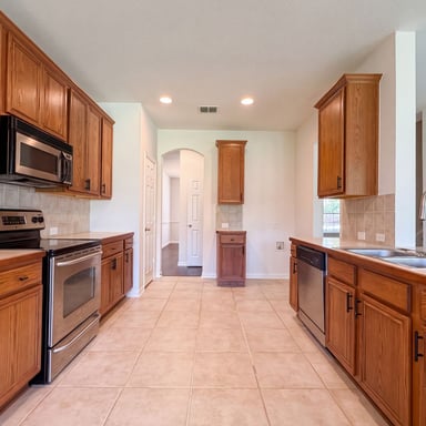 Property photo 2 of 1420 Fleetwood Cove Dr