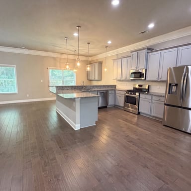 Property photo 2 of 5317 Winmire Ln
