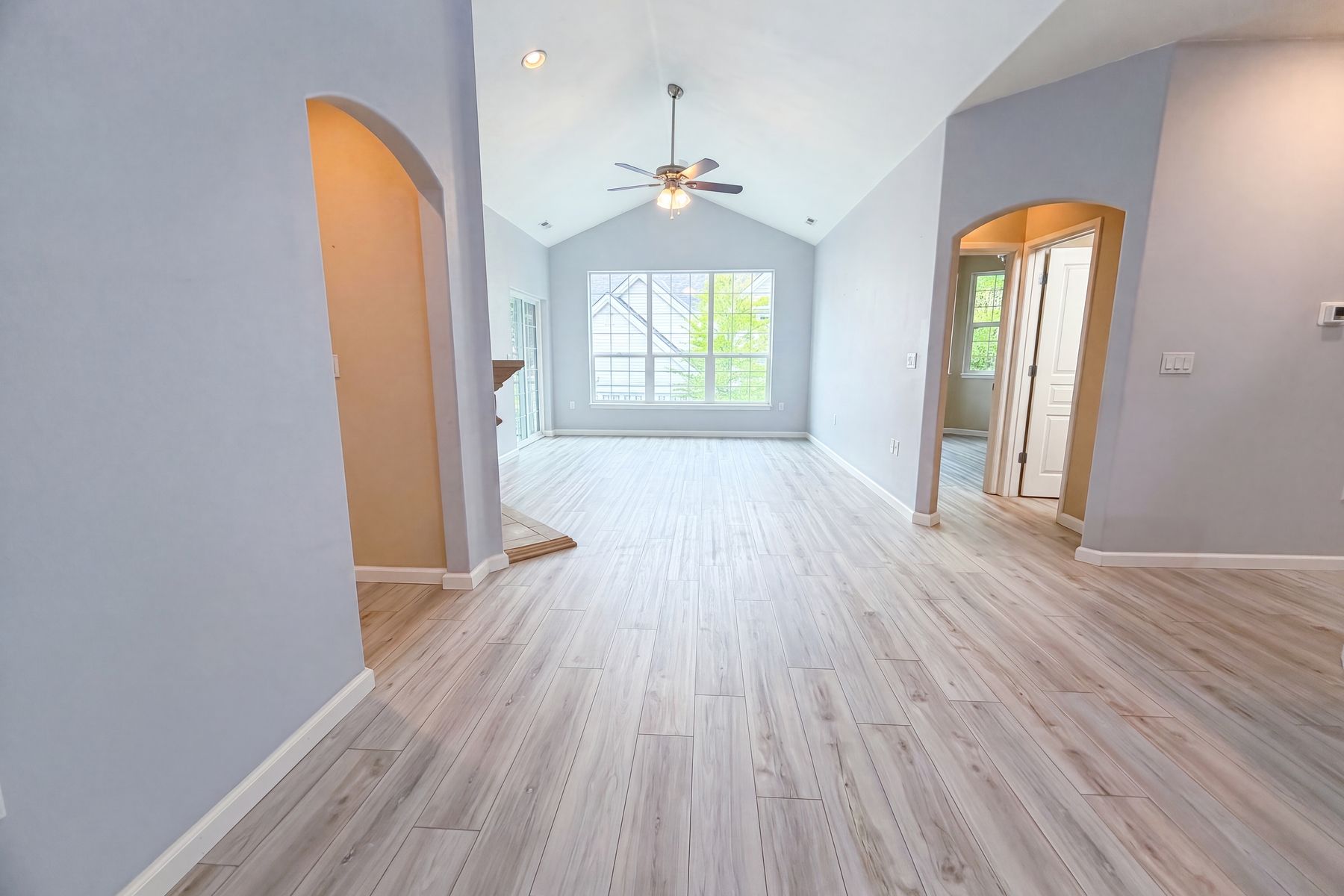 Property photo 3 of 5155 Summerlinn Way
