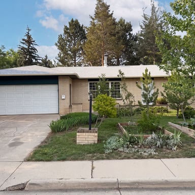 Property photo 1 of 1307 Redwood Dr