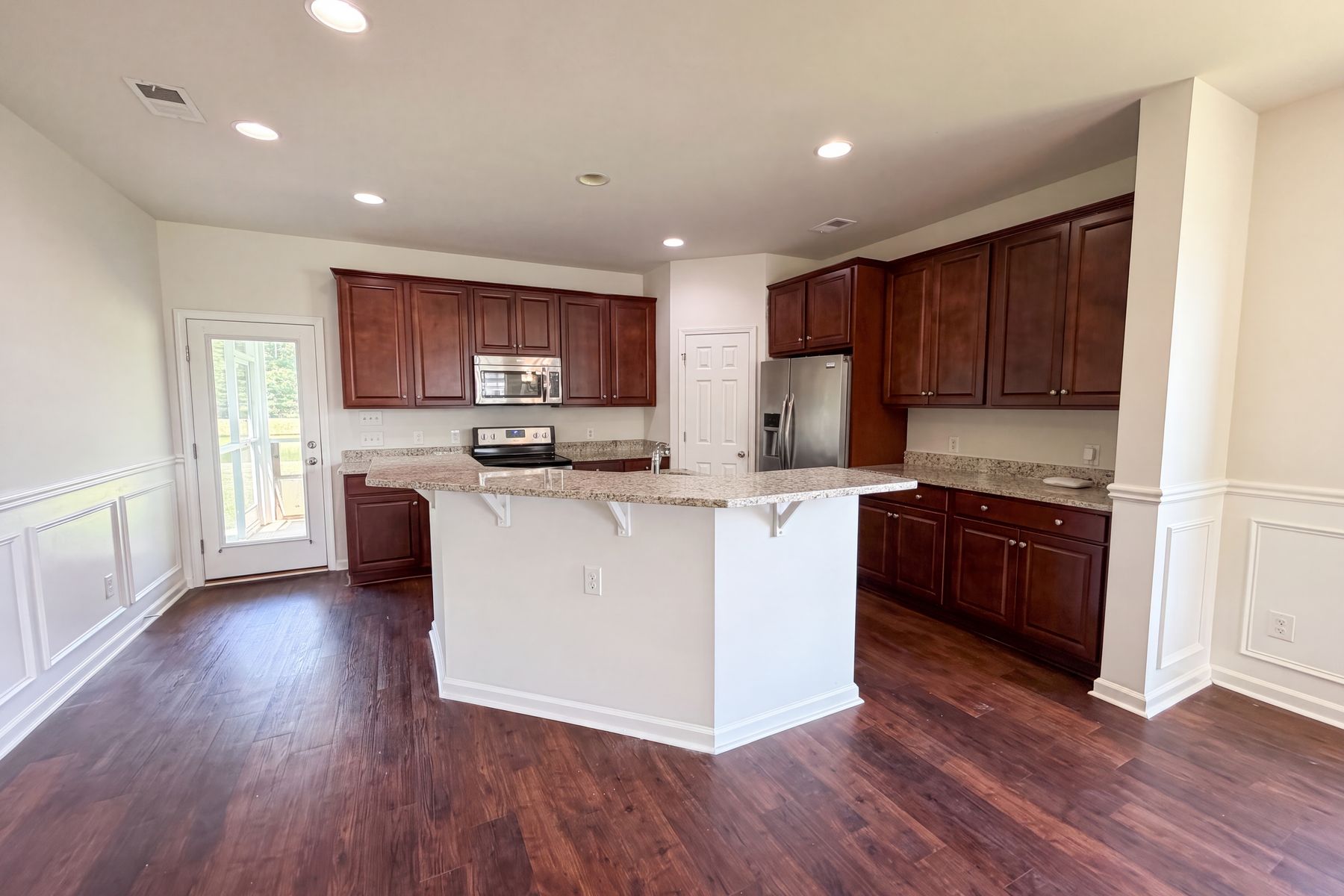 Photo 2 of 27 of 1322 Wild Goose Trl, Summerville, SC