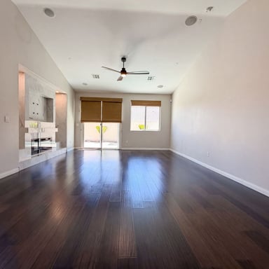 Property photo 3 of 908 Baronet Dr