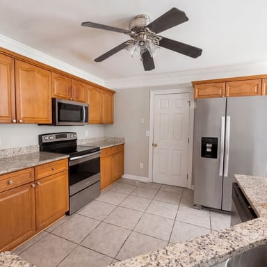 Property photo 2 of 301 Brickingham Way