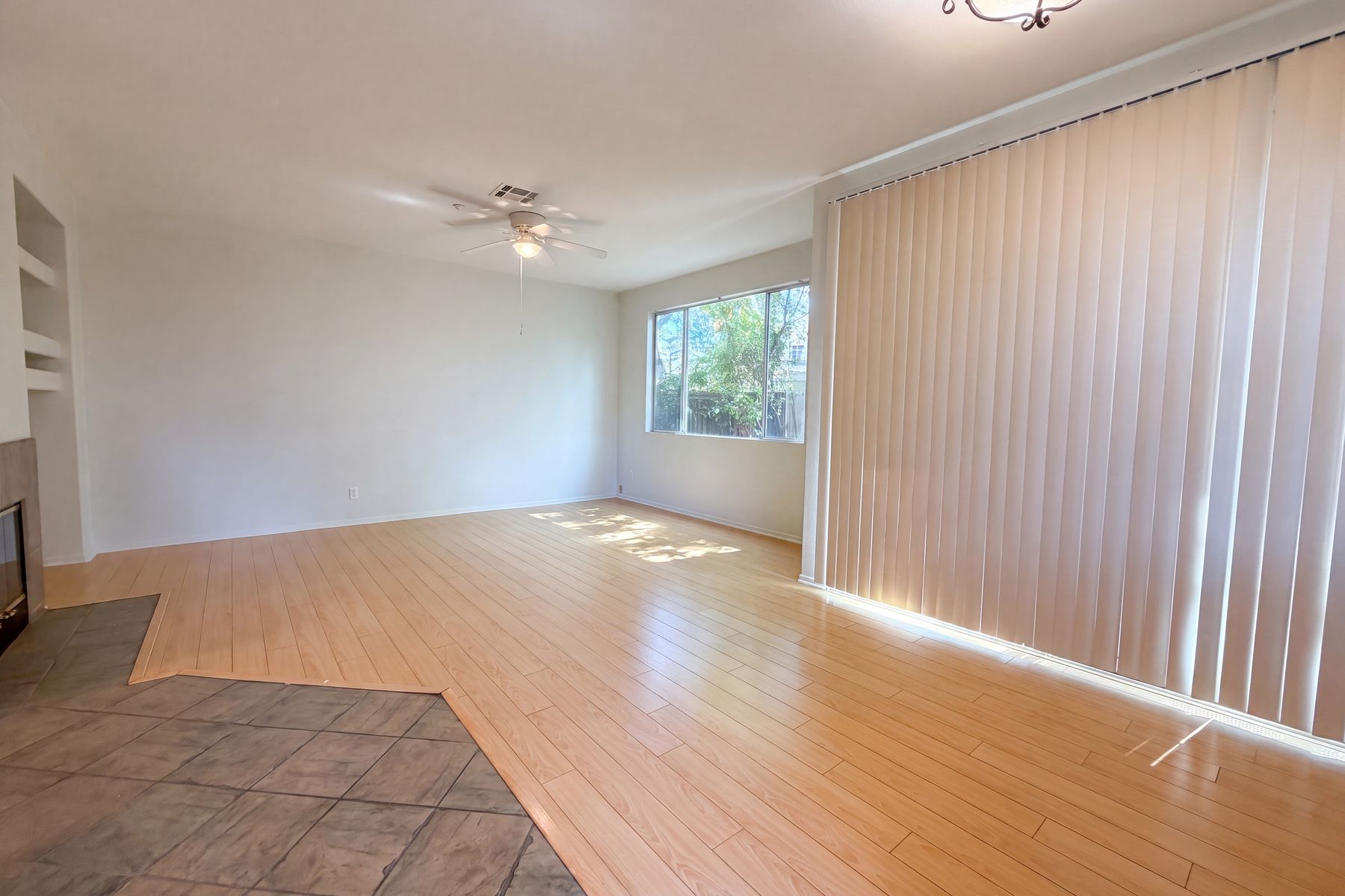 Property photo 3 of 39180 Anchor Bay Unit A