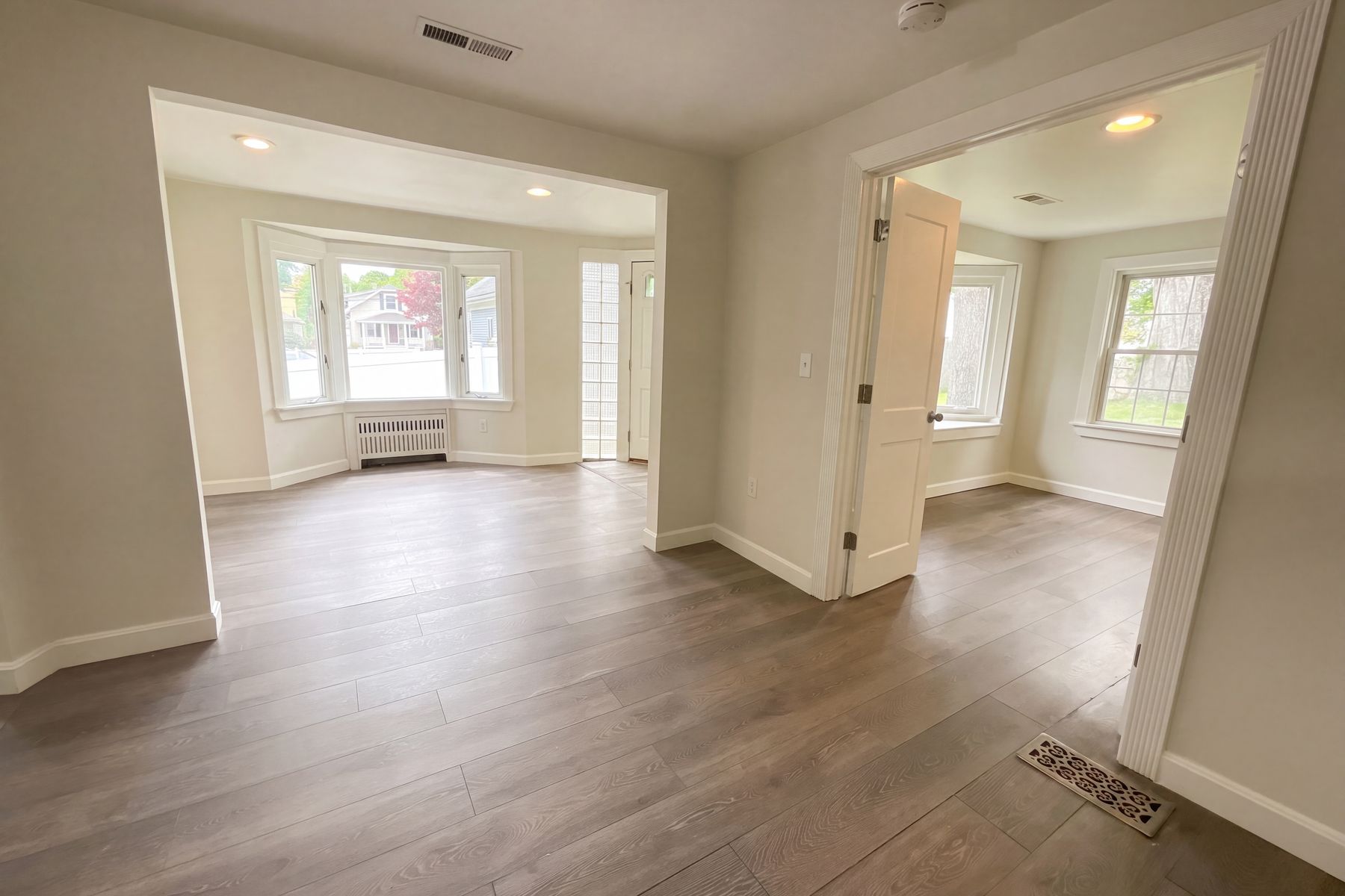 Property photo 3 of 146 Hayward St