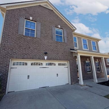 Property photo 1 of 1305 Ivey Grove Ct