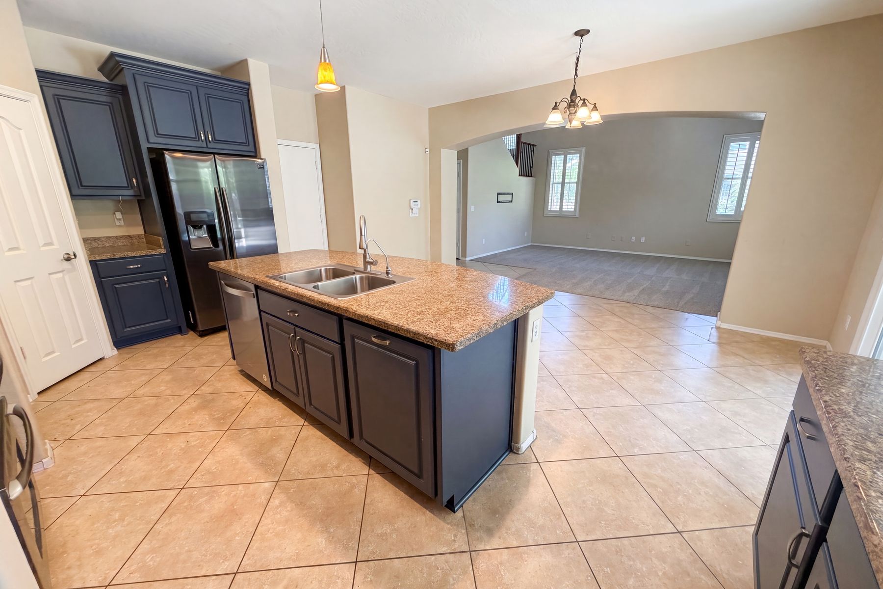 Photo 2 of 28 of 2695 E Vermont Ct, Gilbert, AZ