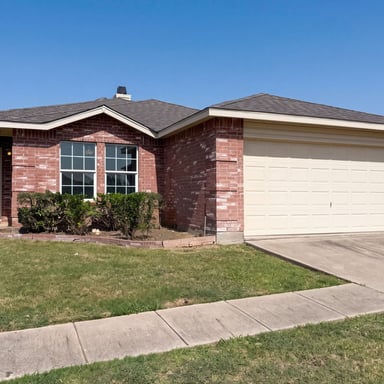 Property photo 1 of 6200 St James Pl
