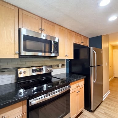 Property photo 2 of 10132 SW Trapper Ter