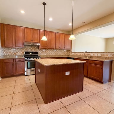 Property photo 2 of 21234 Cinch Run