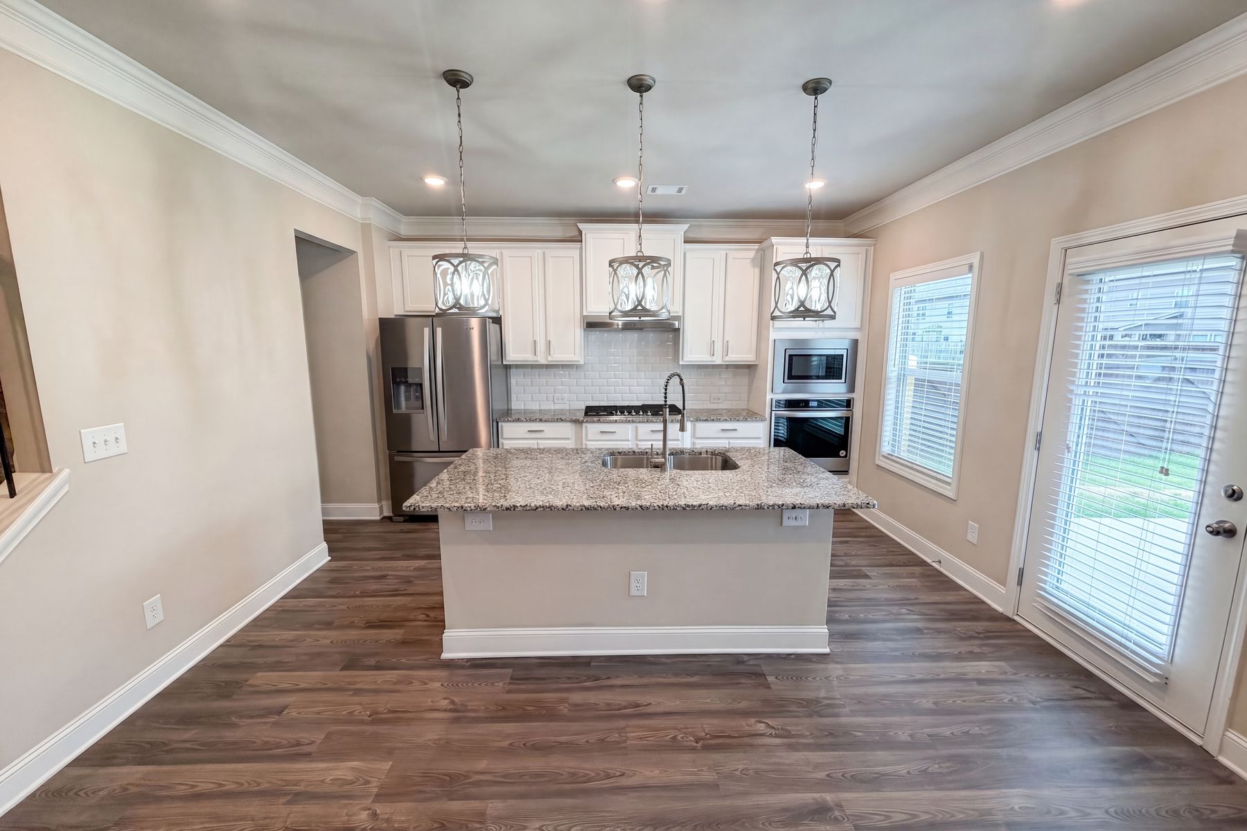 Photo 2 of 24 of 158 Mitchem Creek Dr, Loganville, GA