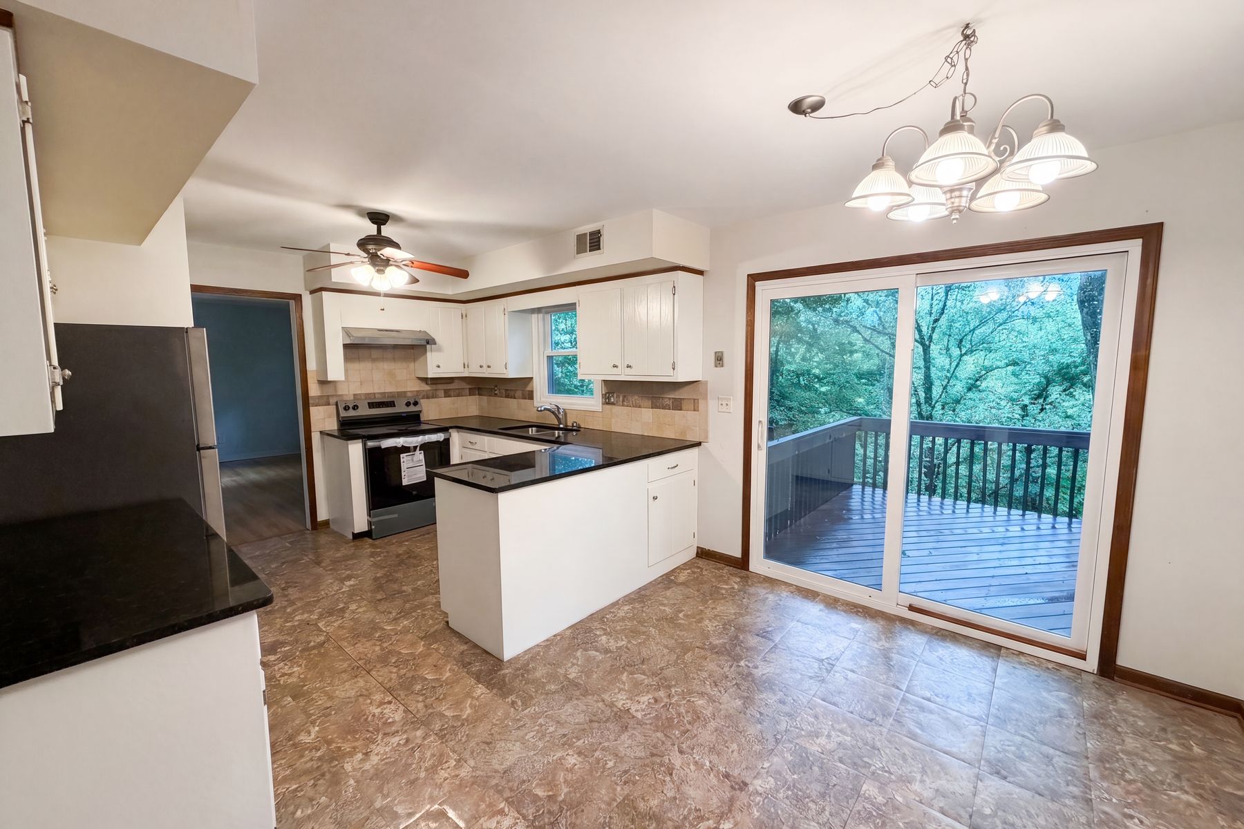Photo 2 of 35 of 101 Wexford Way, Basking Ridge, NJ