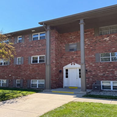 Property photo 1 of 3135 E 52nd St Unit E