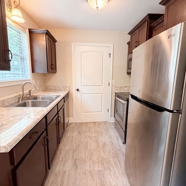 Property photo 2 of 741 Inver Ln