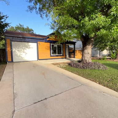 Property photo 1 of 6226 Valley Castle