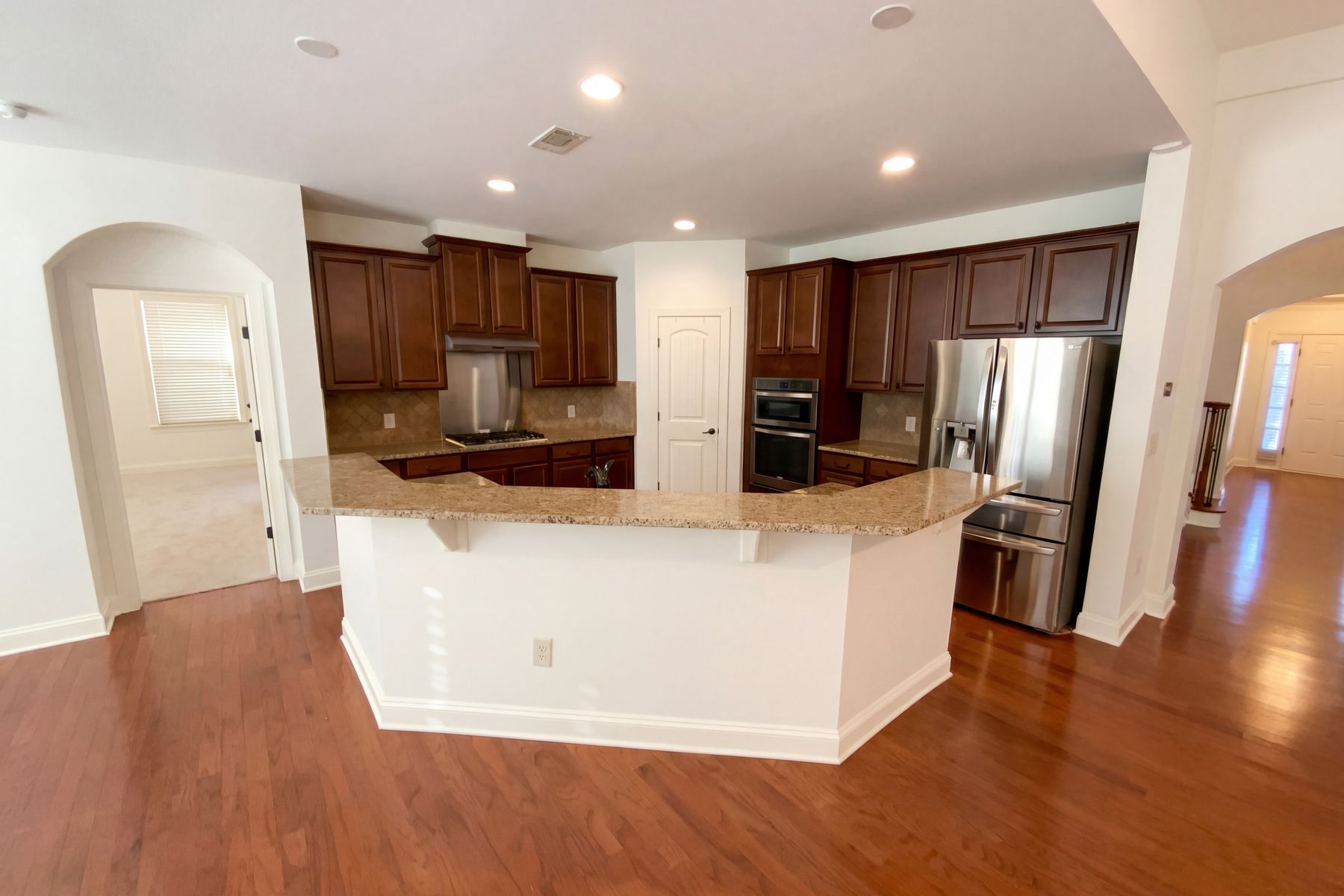 Photo 2 of 26 of 6515 Bentley Ridge Dr, Cumming, GA