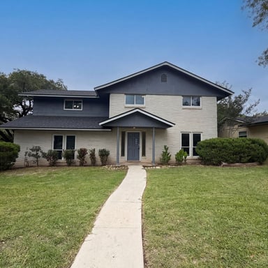 Property photo 1 of 13930 Winding Hl