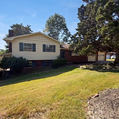 Property photo 1 of 508 Bromley Ln