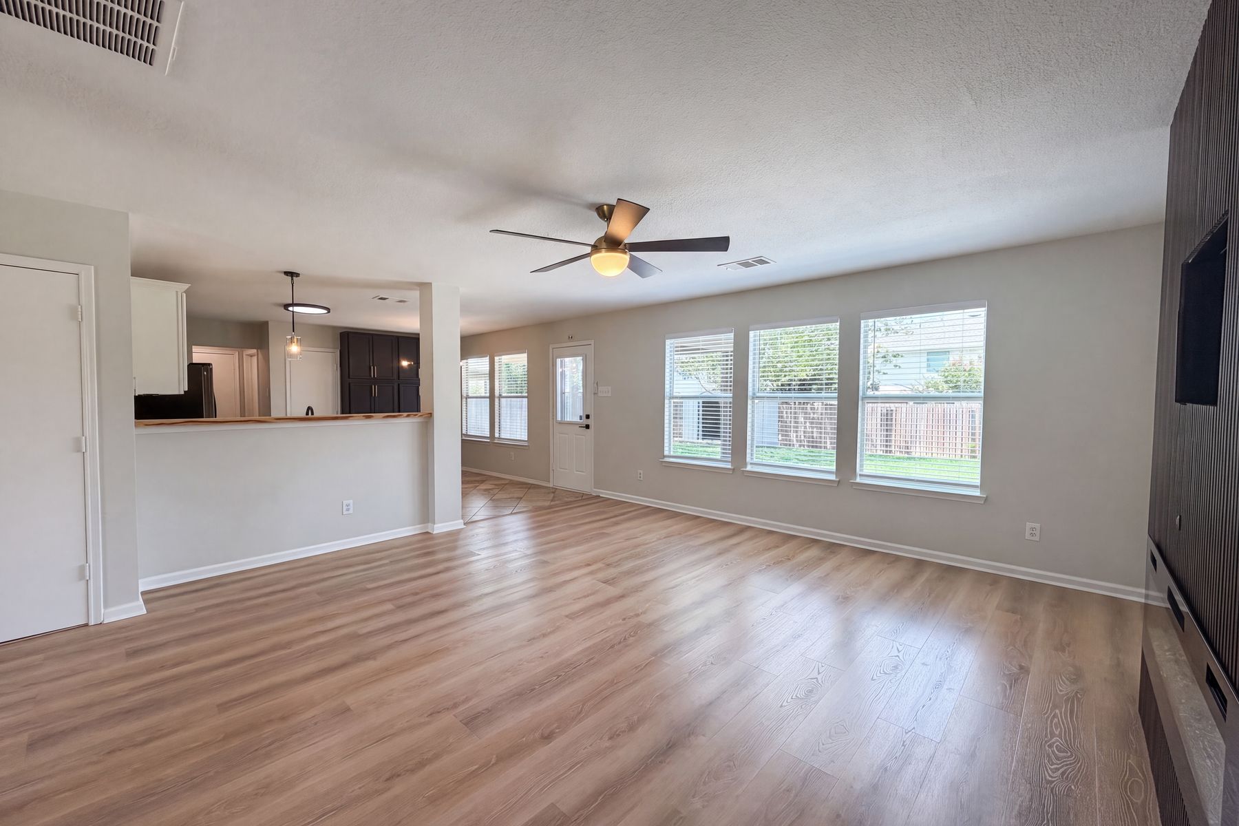 Property photo 3 of 3605 Lazy River Ranch Rd