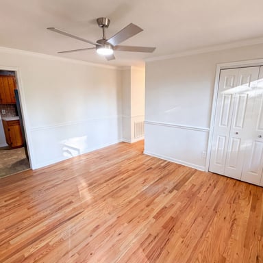 Property photo 3 of 1933 Choyce Cir