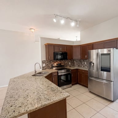 Property photo 2 of 62 Cordona Dr