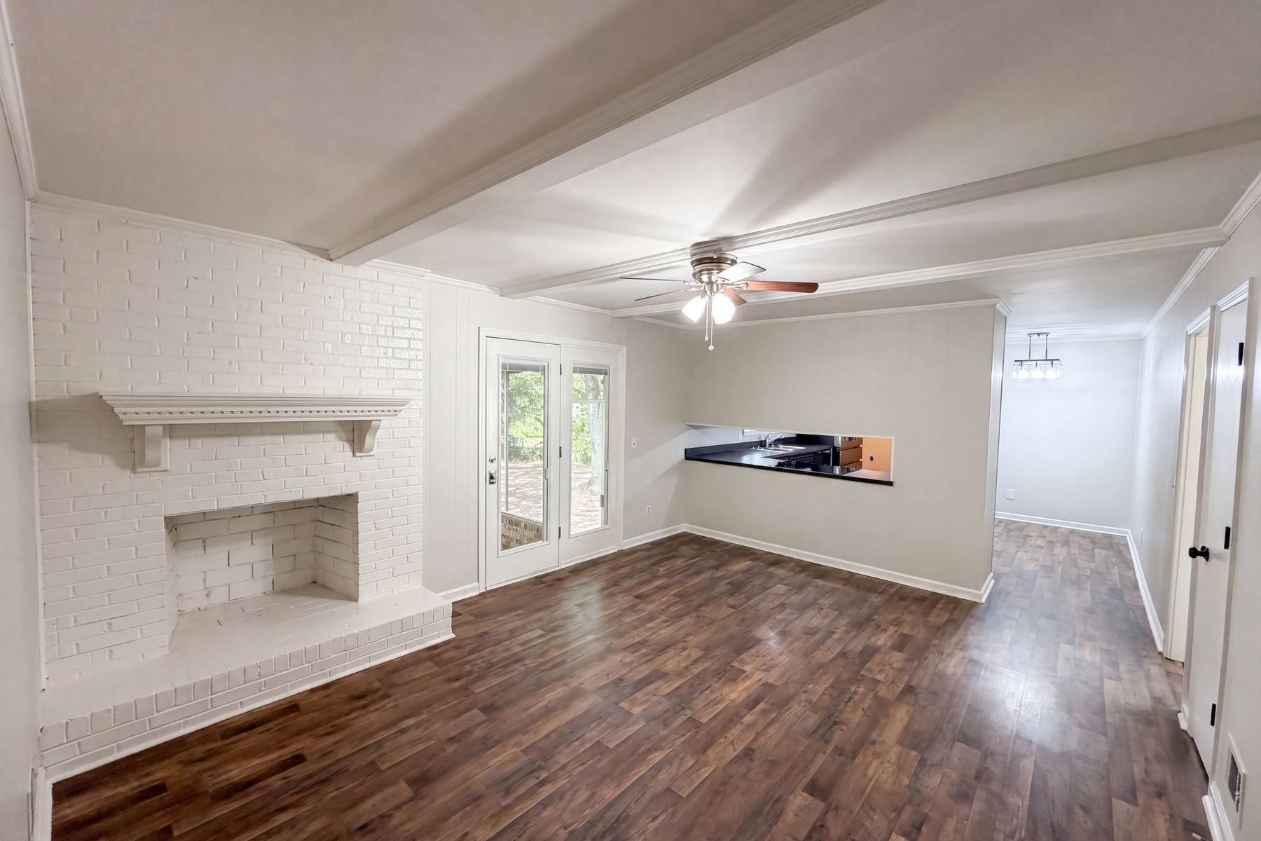 Property photo 3 of 1020 Pisgah Church Rd