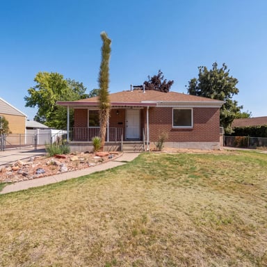 Property photo 1 of 116 Ross Dr