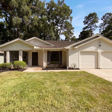 Property photo 1 of 4911 Creek Shadows Dr
