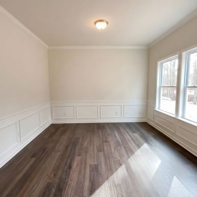 Property photo 3 of 127 Emily Crest Ln