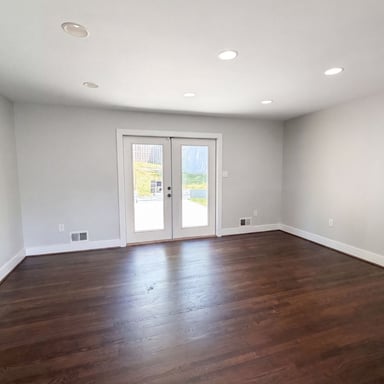 Property photo 3 of 6515 Carriage Dr