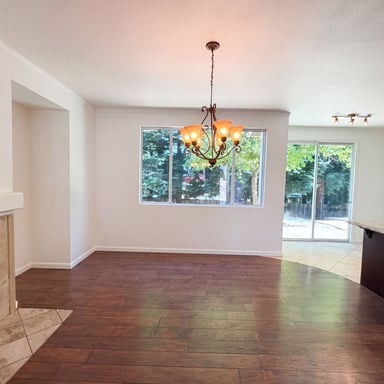 Property photo 3 of 2805 Aquamarine Cir