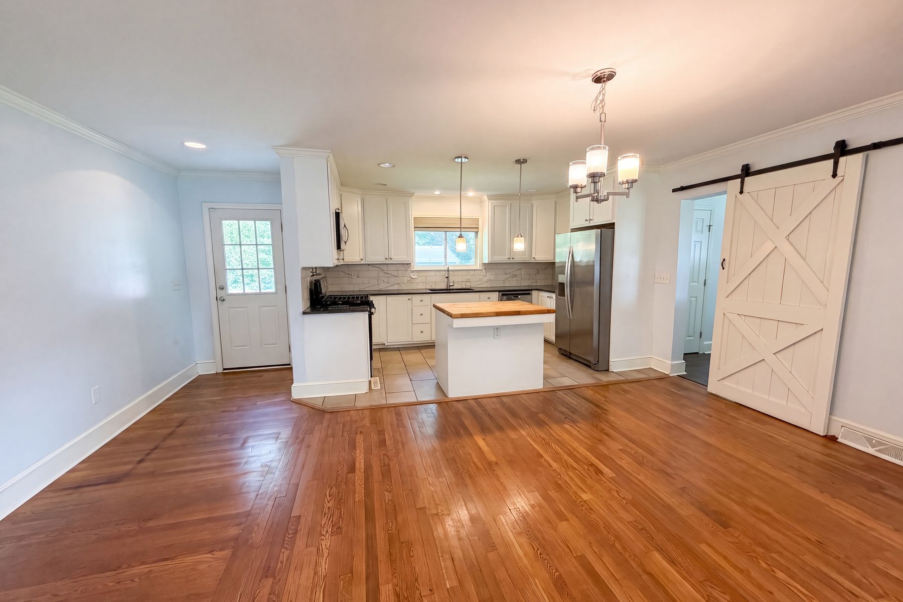 Photo 2 of 19 of 1605 Auten Rd, Gastonia, NC