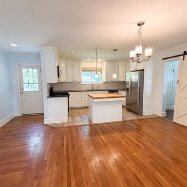Property photo 2 of 1605 Auten Rd