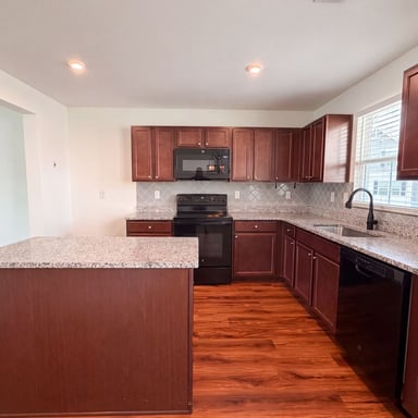 Property photo 3 of 923 Taybyn Rd