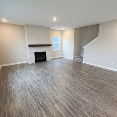 Property photo 3 of 8691 Laurelton Pl