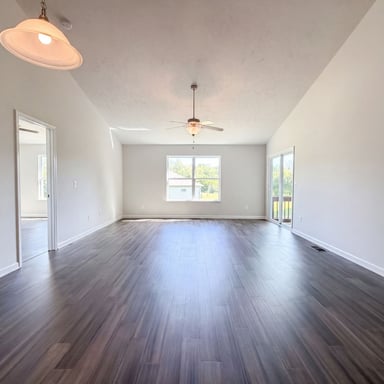 Property photo 3 of 504 Welshcrest Ct