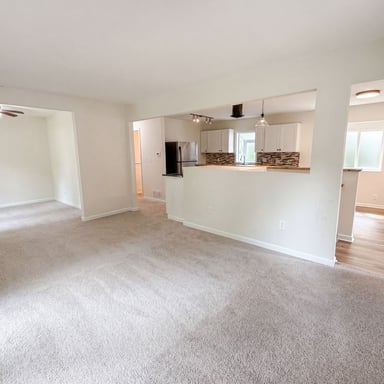 Property photo 3 of 2591 Aldine St