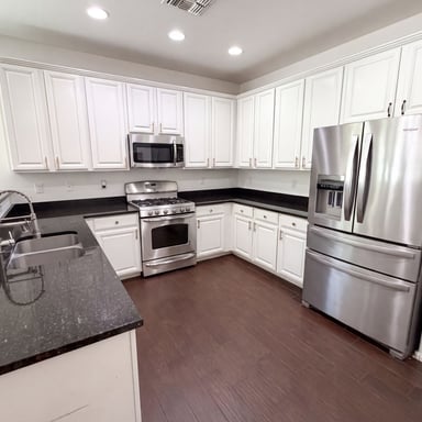 Property photo 2 of 4541 S Merriman Way
