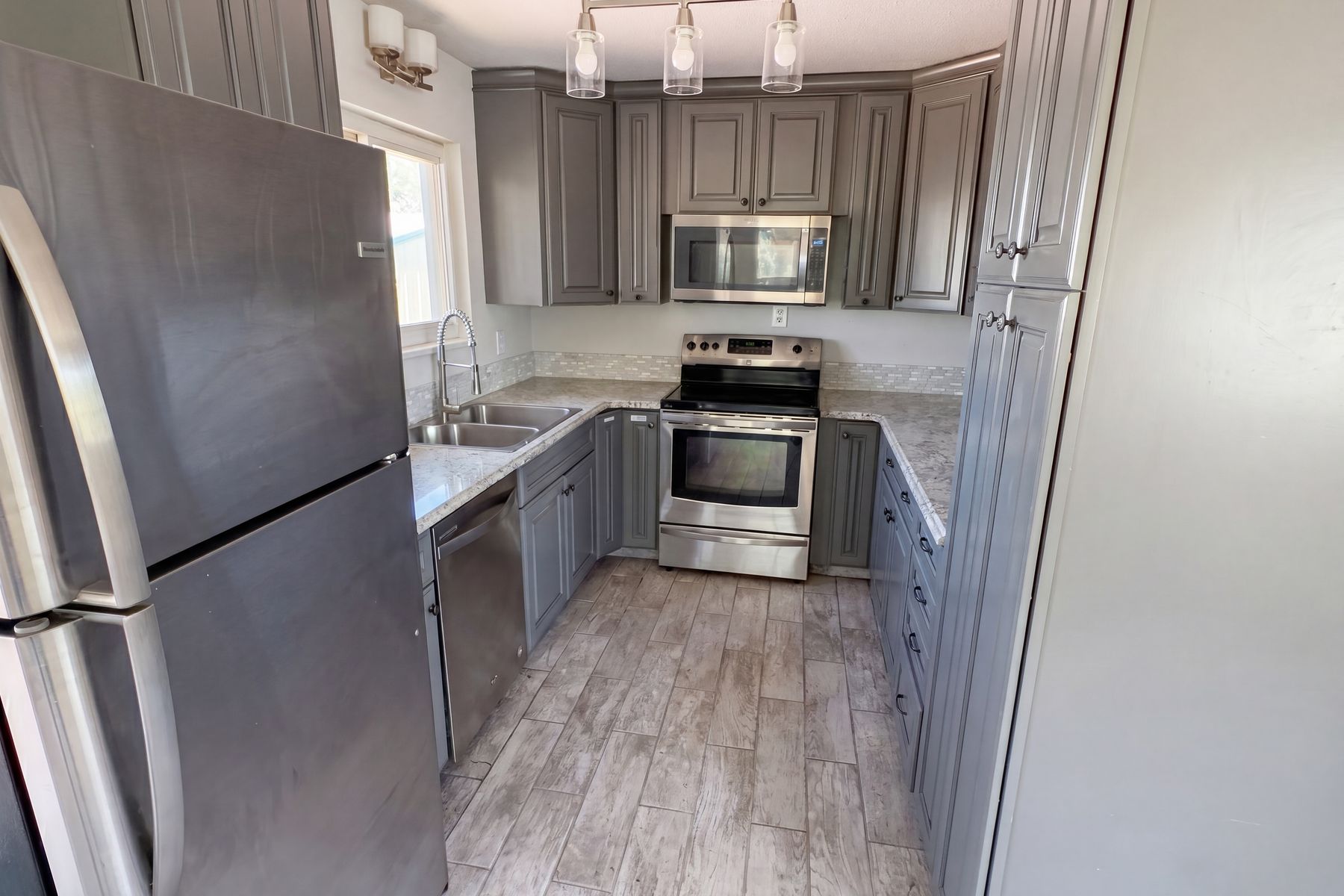 Photo 2 of 22 of 301 4th St, Swink, CO
