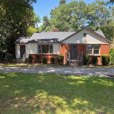 Property photo 1 of 1125 Old Spartanburg Hwy