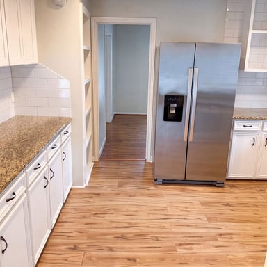 Property photo 2 of 14923 Aspen Hills Dr