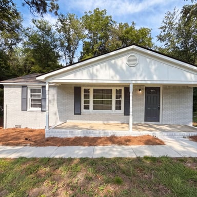 Property photo 1 of 1502 Pine St